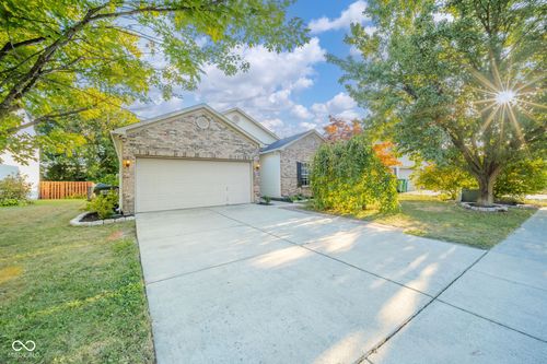 1461 Eucalyptus Cir, Greenfield, IN, 46140-7323 | Card Image