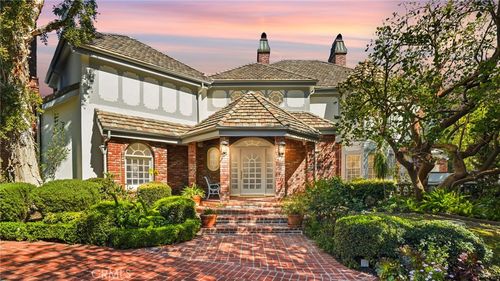 4548 Ellenboro Way, Woodland Hills, CA, 91364-5666 | Card Image