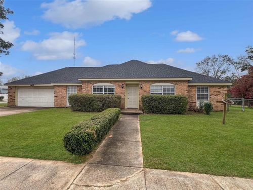 903 Green Briar St, Deridder, LA, 70634-2170 | Card Image