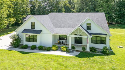 184 Sitting Bull Dr, Lake Waynoka, OH, 45171-8261 | Card Image