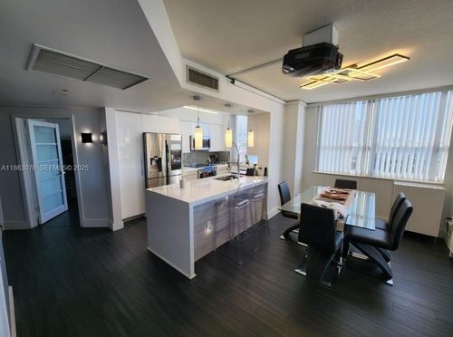 1508-19501 W Country Club Dr, Aventura, FL, 33180-2471 | Card Image
