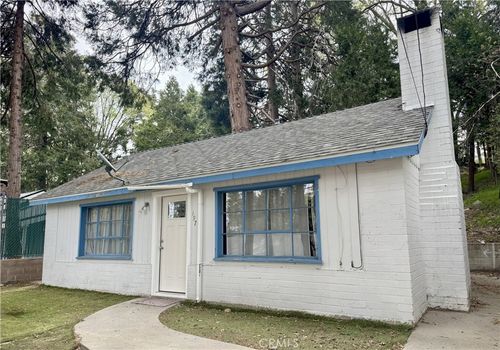 197 Western Dr, Cedar Glen, CA, 92321 | Card Image