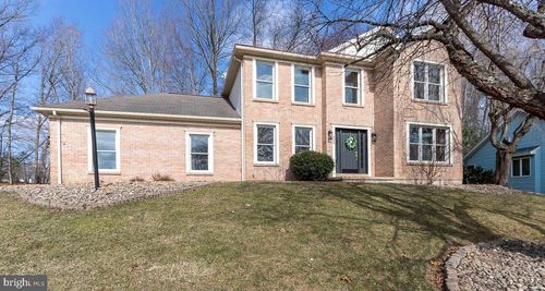 140 Pinewood Pl, PORT MATILDA, PA, 16870-7126 | Card Image