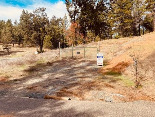 6080 Spanish Flat Rd, Garden Valley, CA, 95633-9208 | Card Image