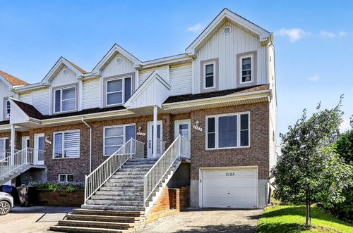 2123 Boul Maurice, House with 2 bedrooms, 1 bathrooms and null parking in Saint Jérôme QC | Card Image