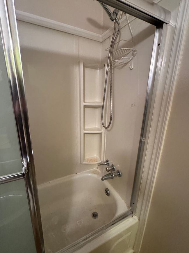 115 Kennedy Dr, House other with 5 bedrooms, 3 bathrooms and null parking in Pounding Mill VA | Image 16