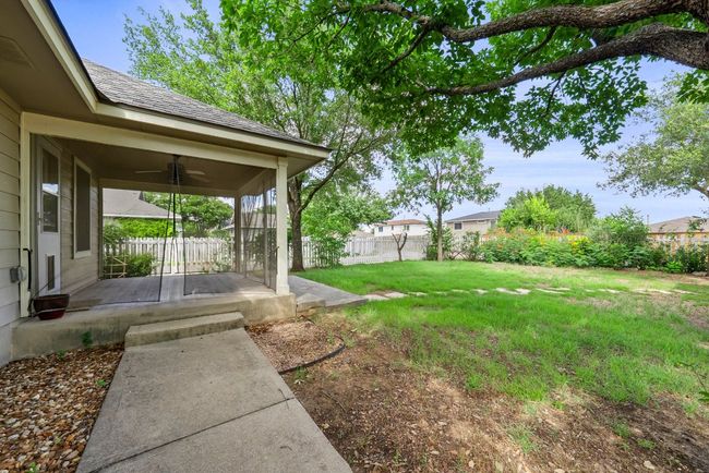 Fenced backyard | Image 32
