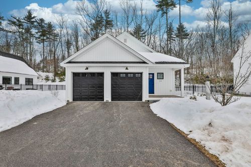 11 Pendleton Farms Lane, Amherst, NH, 03031 | Card Image