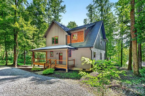 43 Clinchfield Gap Rd, Marion, NC, 28752-6831 | Card Image