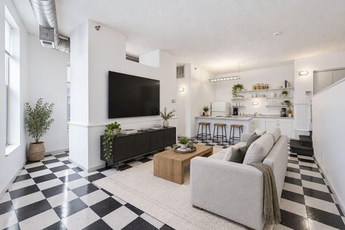 206-208 E Hennepin Ave, Minneapolis, MN, 55414 | Card Image
