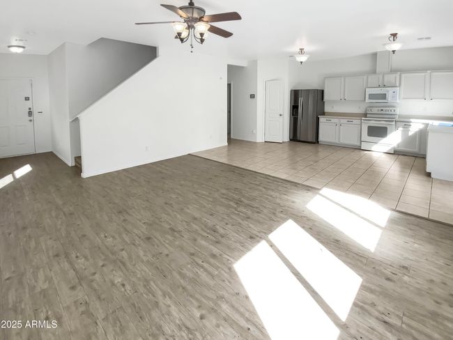7009 W Lincoln St, Townhouse with 4 bedrooms, 3 bathrooms and null parking in Peoria AZ | Image 11