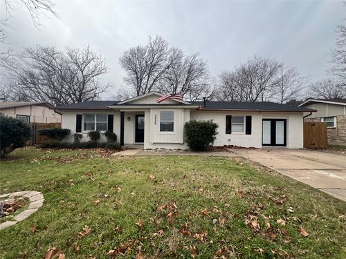 5929 Gayle Dr, Watauga, TX, 76148-3540 | Card Image