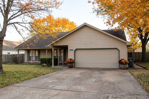 7410 E 87th St, Tulsa, OK, 74133-4851 | Card Image