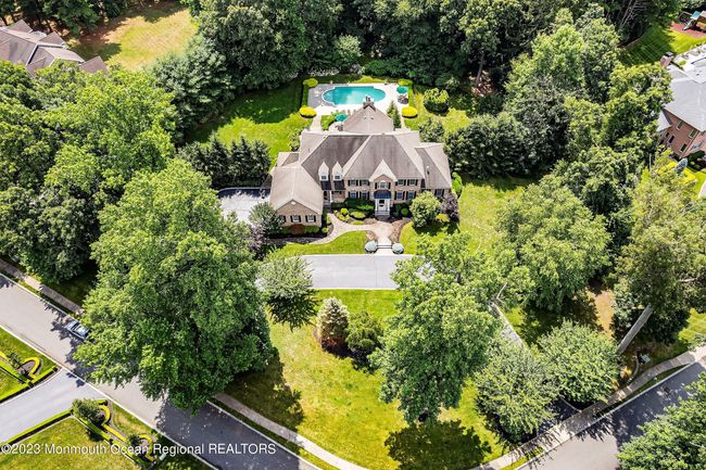 17 Raintree Ct, House other with 5 bedrooms, 5 bathrooms and null parking in Holmdel NJ | Image 44