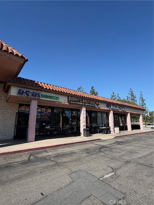 19725 Yorba Linda Blvd, Yorba Linda, CA, 92886-3532 | Card Image