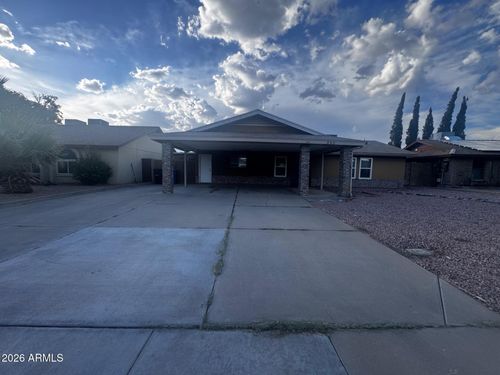 332 W Kerry Ln, Phoenix, AZ, 85027-5695 | Card Image
