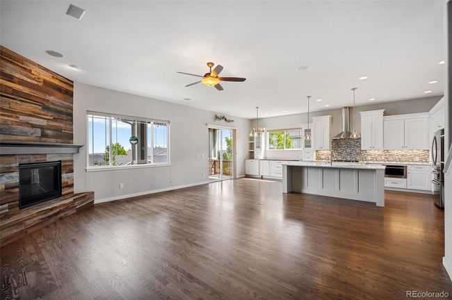 Open Floorplan eat-in kitchen and living room | Image 13