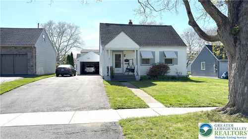 462 Maple Rd, HELLERTOWN, PA, 18055-1919 | Card Image