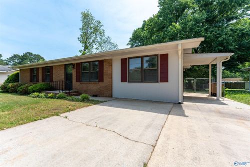 1018 5th Ave Sw, Decatur, AL, 35601-2963 | Card Image