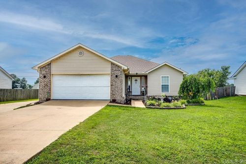 124 Summer Leigh Cv, Bay, AR, 72411-9464 | Card Image