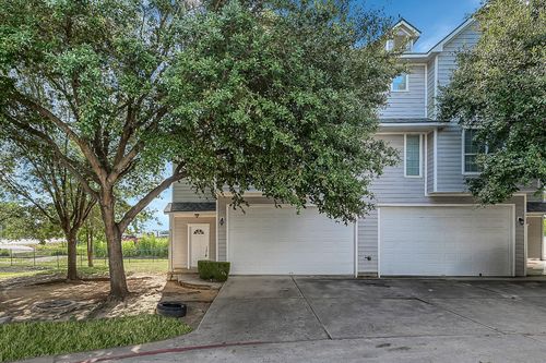 a-155 Binnacle Ct, Willis, TX, 77318-5753 | Card Image