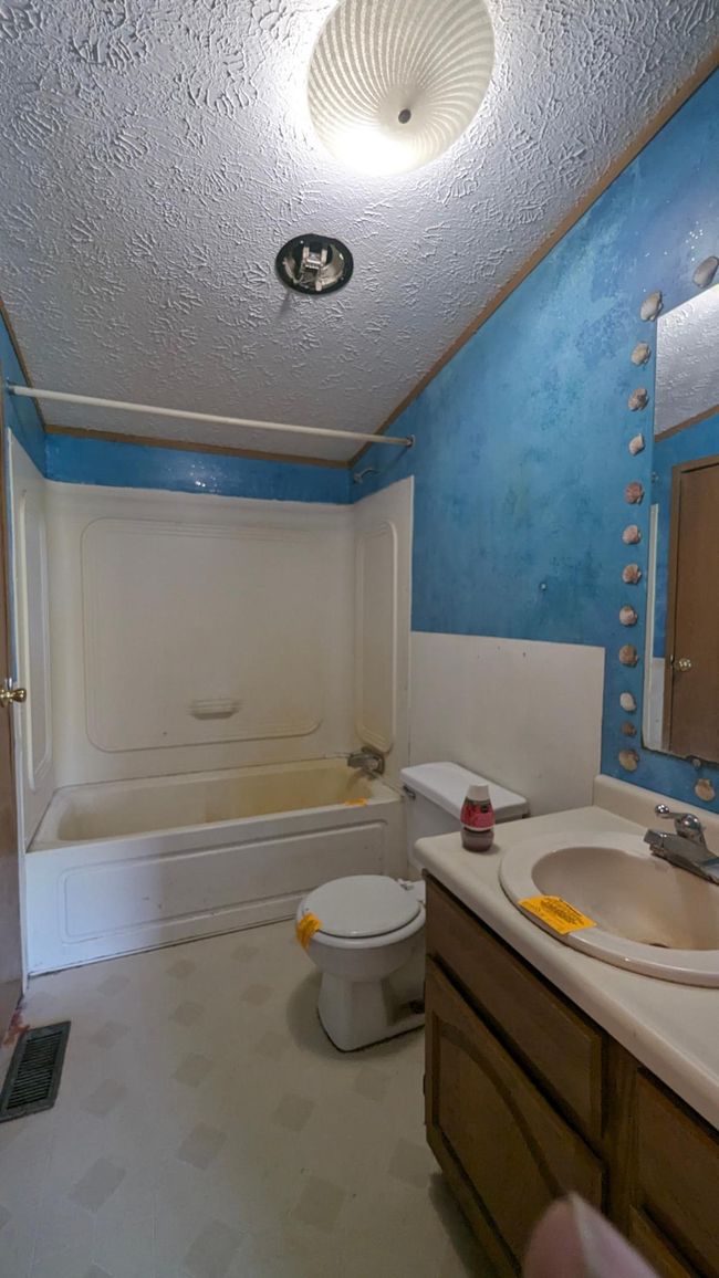 1317 230 Th St, House other with 3 bedrooms, 2 bathrooms and null parking in Mahnomen MN | Image 17