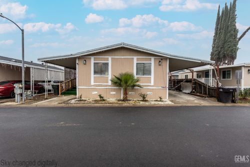 41-975 N H St, Tulare, CA, 93274-7631 | Card Image