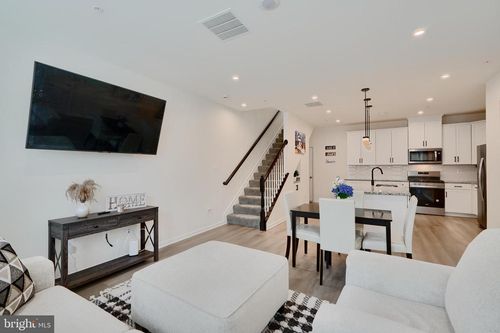 575-4450 Potts Ct, OWINGS MILLS, MD, 21117-5930 | Card Image