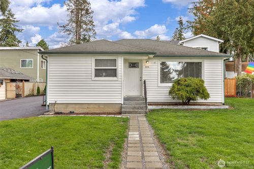 6315 W Beech St, Everett, WA, 98203-4238 | Card Image
