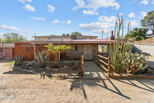 138139 S Jackson Street, Wickenburg, AZ, 85390 | Card Image