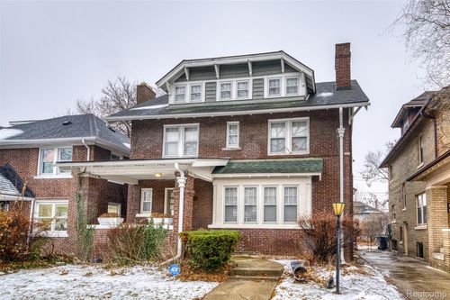 1525 Edison St, Detroit, MI, 48206-4002 | Card Image