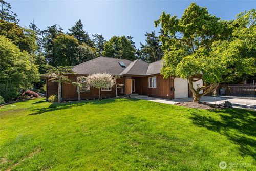 250 Vista View Dr, Sequim, WA, 98382-9551 | Card Image