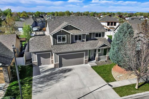1935 S Sandcrest Way, Nampa, ID, 83686-9679 | Card Image