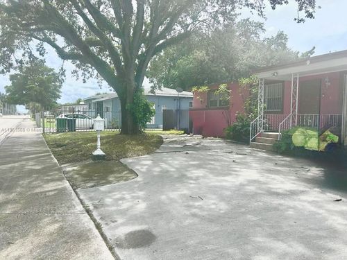 16350 Nw 37th Ave, Miami Gardens, FL, 33054-6306 | Card Image