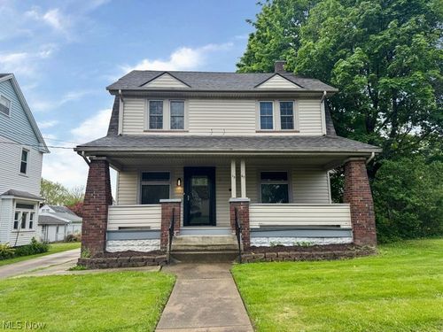 1967 Manhattan Ave, Youngstown, OH, 44509-1533 | Card Image