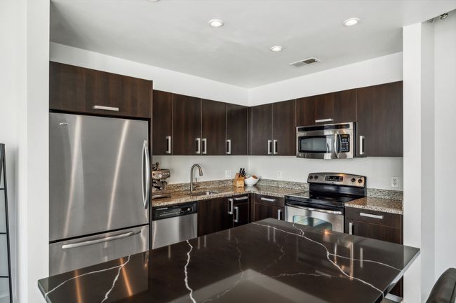 APT-1410 - 600 12 Th Ave S, Condo with 1 bedrooms, 1 bathrooms and 1 parking in Nashville TN | Image 9