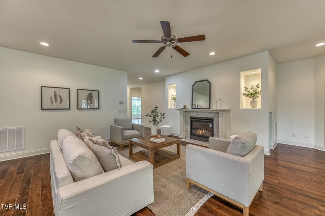 94 Cypress Ridge Ct, House other with 4 bedrooms, 3 bathrooms and null parking in Jonesborough TN | Image 15
