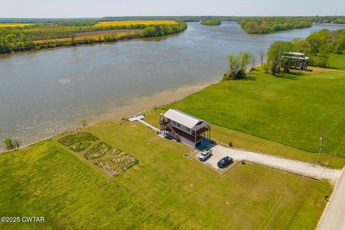 1730 Catfish Ln, Crump, TN, 38327-3755 | Card Image