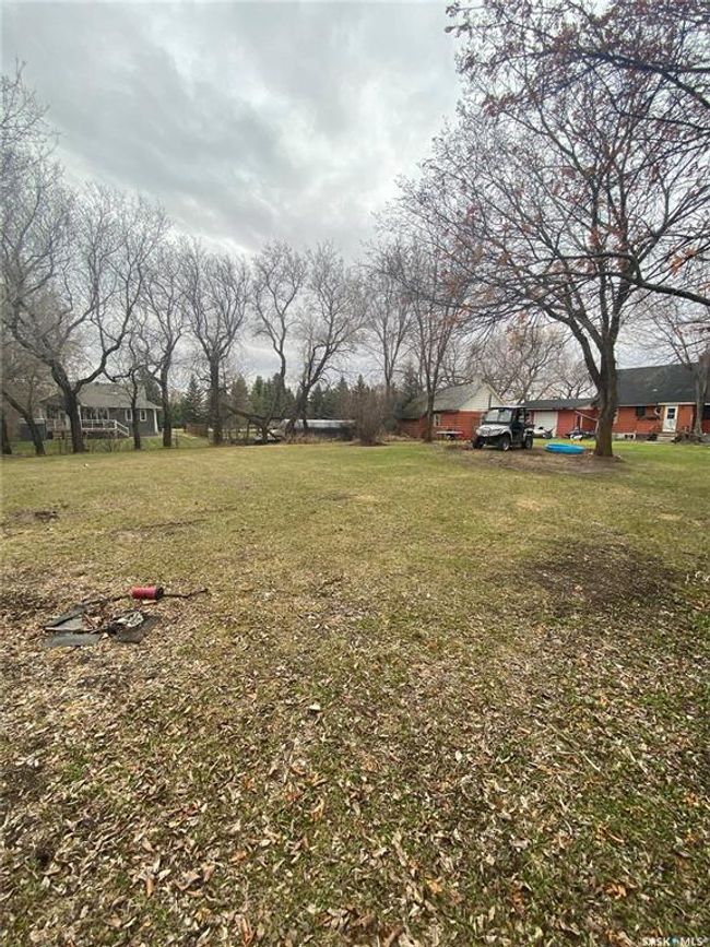 213 Ancona St, House other with 3 bedrooms, 2 bathrooms and 8 parking in Esterhazy SK | Image 35