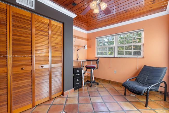 300 187 Th St, House other with 3 bedrooms, 2 bathrooms and null parking in Sunny Isles Beach FL | Image 18