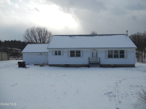 90 Tomhannock Rd, Valley Falls, NY, 12185-3208 | Card Image