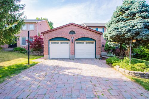 50 Ambleside Dr, London, ON, N6G4M4 | Card Image