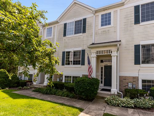 unit-d-148 Enclave Cir, Bolingbrook, IL, 60440-7842 | Card Image