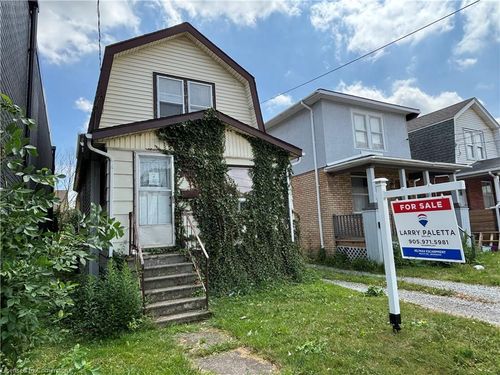 465 E Main St, Welland, ON, L3B3X7 | Card Image