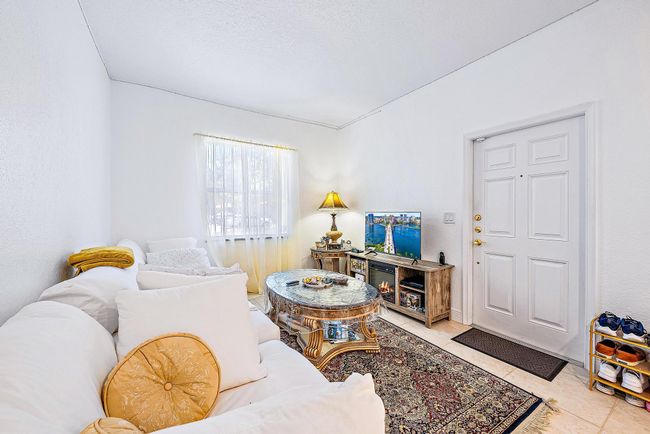 805 - 2880 Hidden Hills Road, Condo with 3 bedrooms, 3 bathrooms and null parking in West Palm Beach FL | Image 21