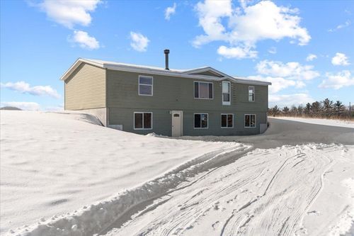 940 Mains Crossing Ave, AMERY, WI, 54001-2712 | Card Image