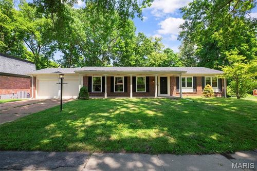 13104 Fourposter Ct, Saint Louis, MO, 63146-4310 | Card Image