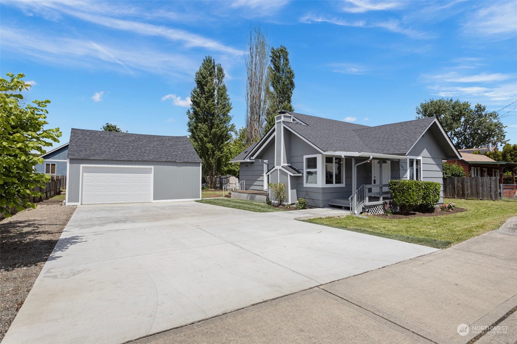Warde St, Auburn, WA 98001