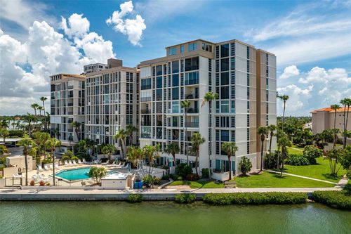 apt-401-7400 Sun Island Dr S, SOUTH PASADENA, FL, 33707-4425 | Card Image