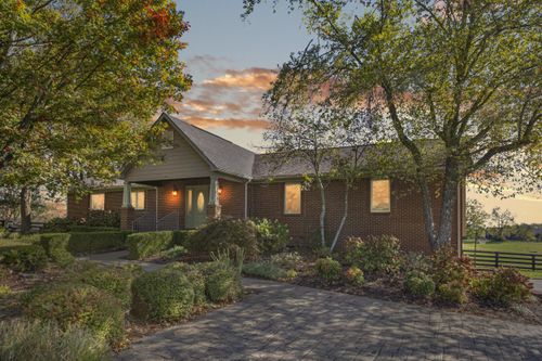 117 Sagart Ln, Nicholasville, KY, 40356-9735 | Card Image